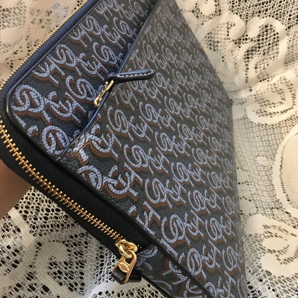 NWT Coach Laptop Sleeve With Coach Monogram Print